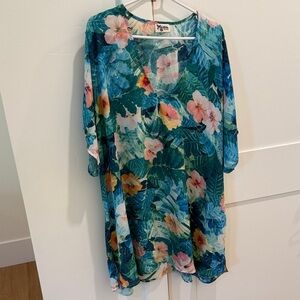 Show Me Your Mumu Peta Tunic in Hawaiian Print